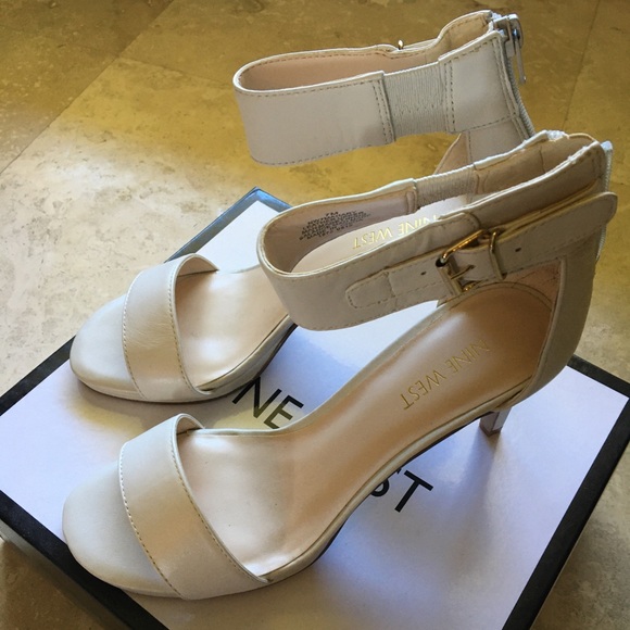 NEW Nine West Heels - Picture 2 of 4